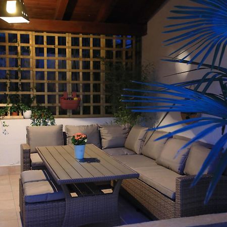 Bamboo Oasis Apartment With Terrace In The Garden And Free Parking, Rijeka Exterior photo